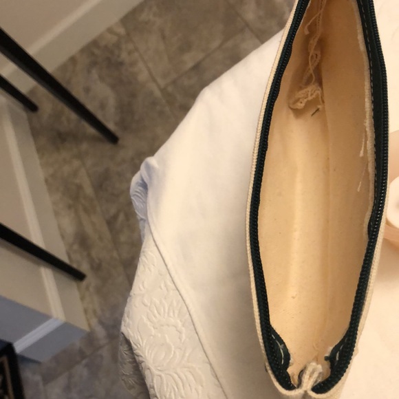 LAUREN RALPH LAUREN  “LRL” canvas CLUTCH & WRISTLET by “J” PERSONAL / MAKE UP - Picture 2 of 12